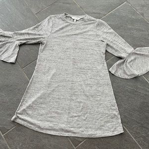 Speechless knit dress bell sleeve XL